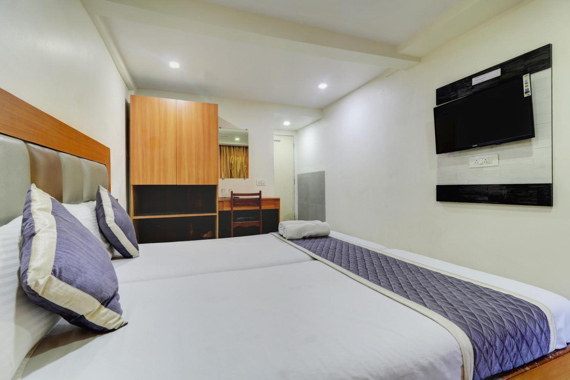 Hotel New Sarovar Grand Panvel Eksteriør billede
