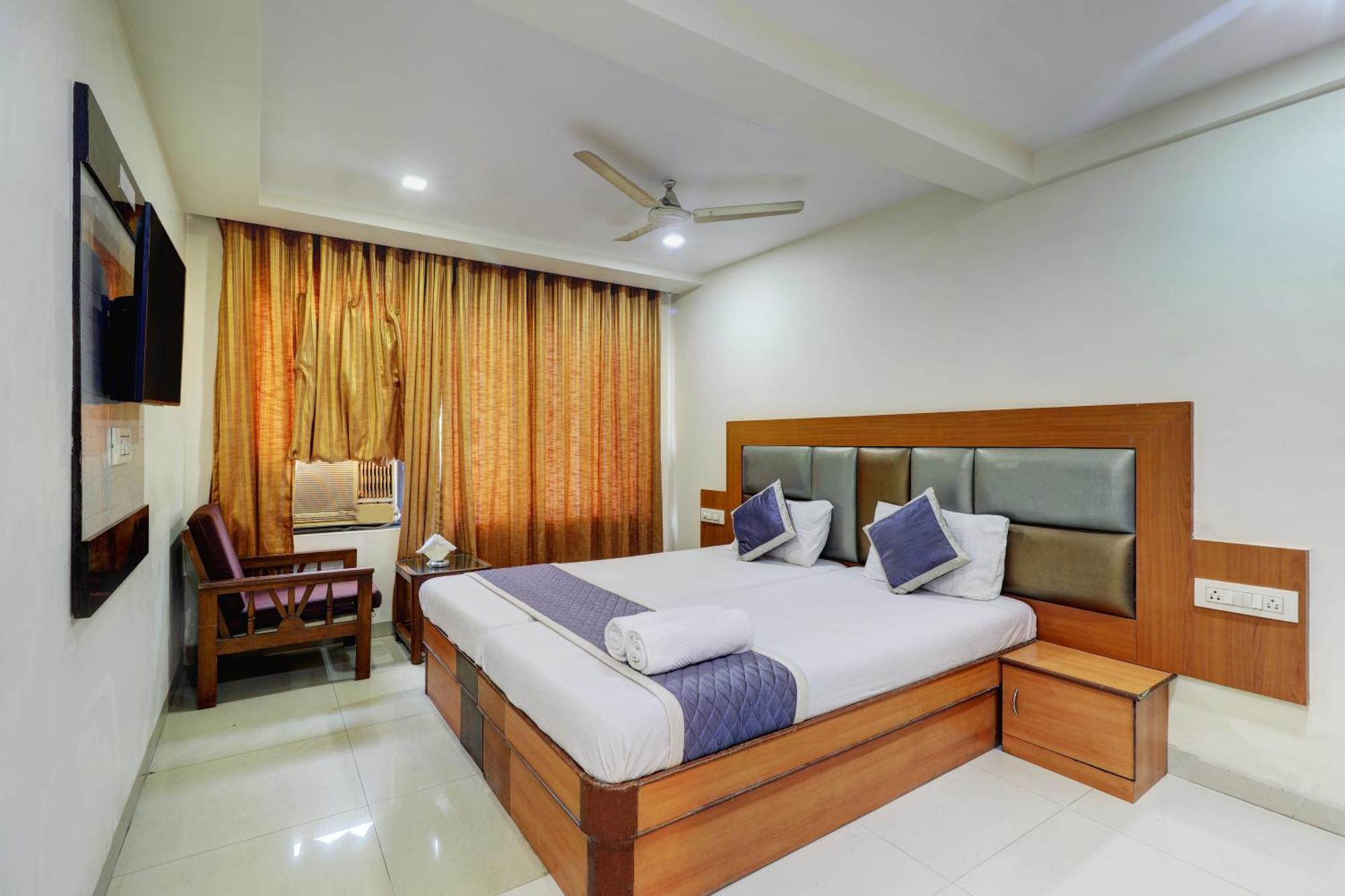 Hotel New Sarovar Grand Panvel Eksteriør billede